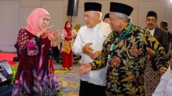 KH. Mutawakkil Pimpin Lagi Ketua MUI Jatim, Khofifah: Peran Ulama Penjaga Moral 