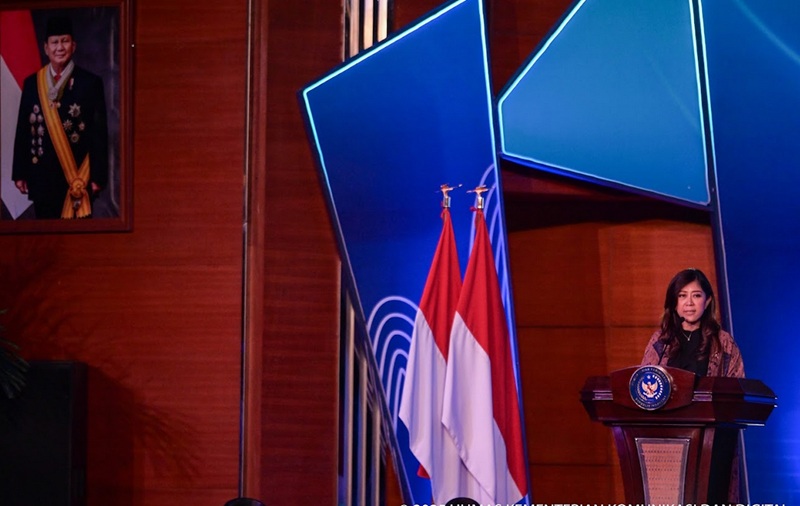 Kementerian Komunikasi dan Digital (Kemkomdgi) mengintegrasikan kecerdasan buatan atau Artificial Intelligence (AI) dalam layanan spektrum frekuensi radio melalui inovasi JARE (Just Ask for Radio Expert) demi meningkatkan kecepatan, konsistensi, dan keandalan layanan publik, khususnya di sektor-sektor yang berkaitan langsung dengan keselamatan.