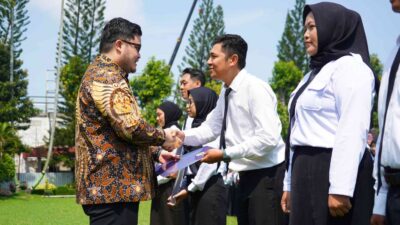 Mas Dhito Tetap Angkat 3.211 PPPK Paruh Waktu di Kabupaten Kediri