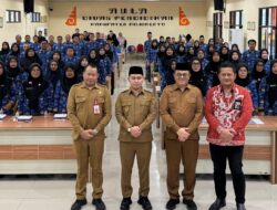 Puluhan Guru Kontrak Kabupaten Mojokerto Terima SK Perpanjangan