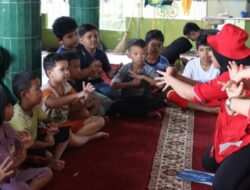 Relawan PMI Jember bantu pulihkan kondisi psikis anak pasca bencana di Medan, Sumut