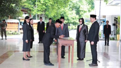 Bupati Sidoarjo Lantik 260 Pejabat, Tekankan Integritas dan Percepatan Pembangunan