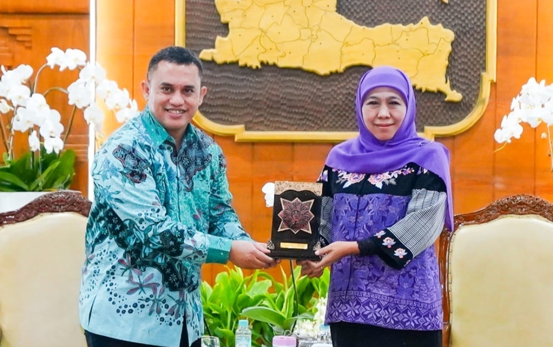 Gubernur Khofifah Dorong Sinergi Lintas Sektor, Dukung TVRI Sukseskan Siaran Resmi FIFA World Cup 2026 di Jawa Timur