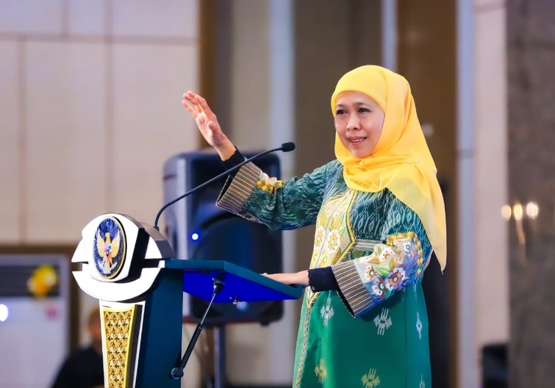 Khofifah Indar Parawansa mendorong percepatan sertifikasi aset Muslimat NU Jawa Timur melalui sinergi dengan Kanwil BPN Jatim demi kepastian hukum dan keberlanjutan aset organisasi.