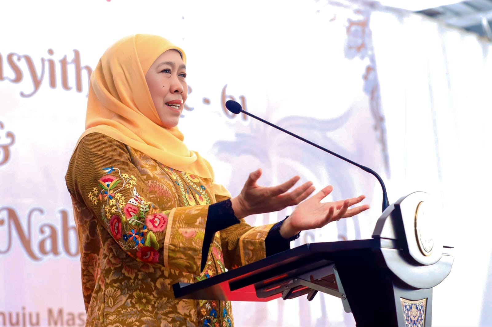 Gubernur Jawa Timur Khofifah Indar Parawansa meresmikan Ruang Vaksinasi Internasional Rumah Sakit Islam (RSI) Masyithoh Bangil, Kabupaten Pasuruan, Minggu (4/1/2026).