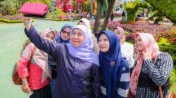 Gubernur Jawa Timur Khofifah Indar Parawansa optimis Jawa Timur semakin mengukuhkan diri sebagai magnet liburan wisatawan selama masa libur Natal 2025 dan Tahun Baru 2026 (Nataru).