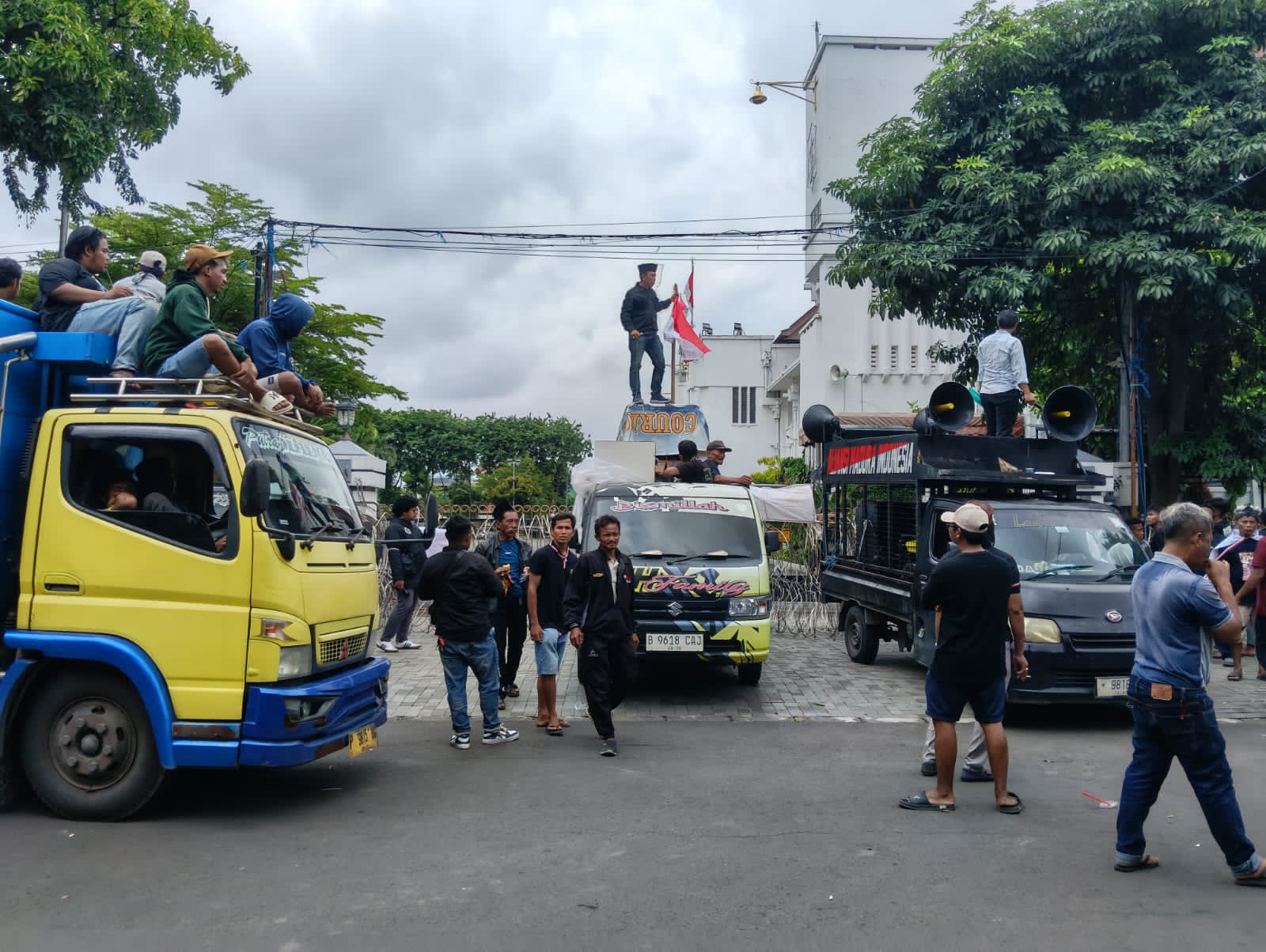 Mitra Jagal Luruk DPRD Surabaya Tolak Relokasi RPH Pegirian, Pimpinan Dewan Tekankan Dialog