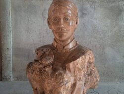 Dua Patung dari Blora untuk Spirit Pers Indonesia